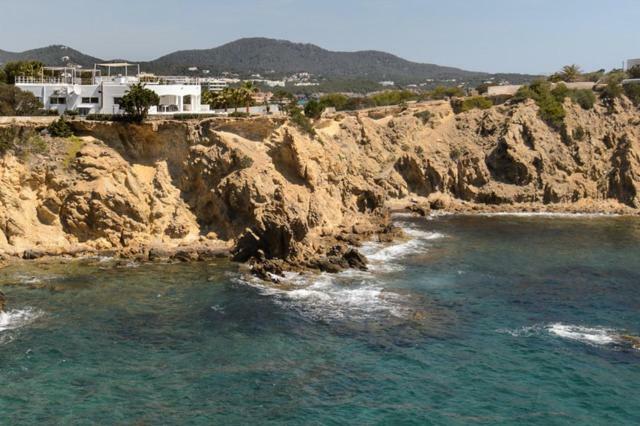 Casablanca Ibiza * Cala Llenya (Ibiza)